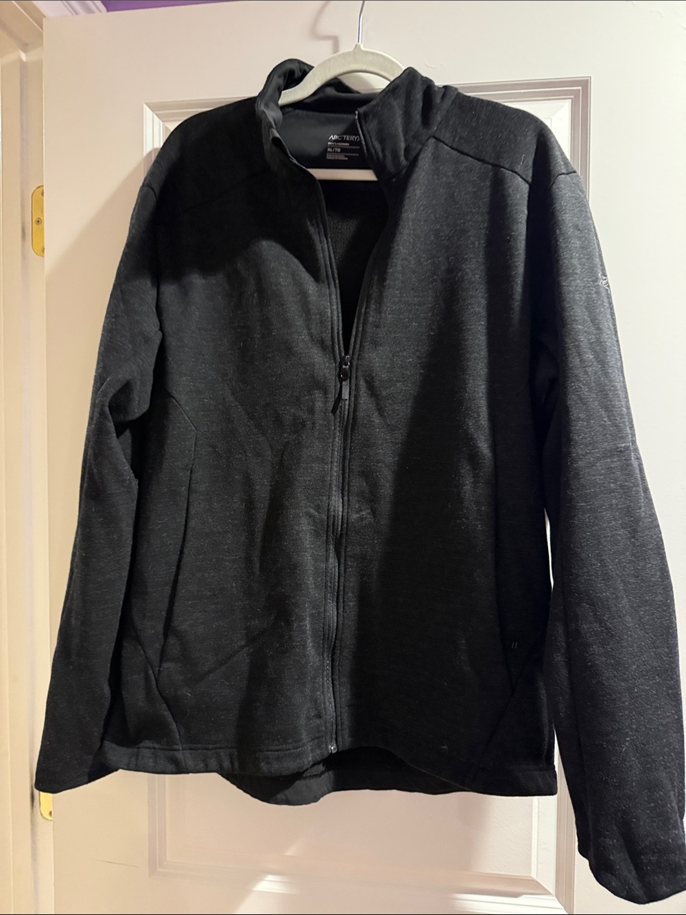 Men’s Arcteryx zip up fleece